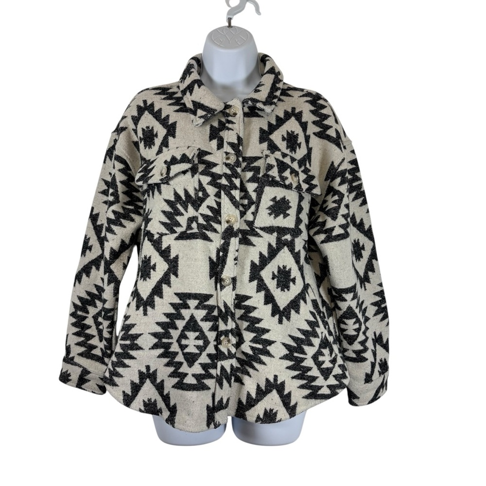 The Post Black & Cream Aztec Southwestern Button Front Jacket Shacket SzS Cozy